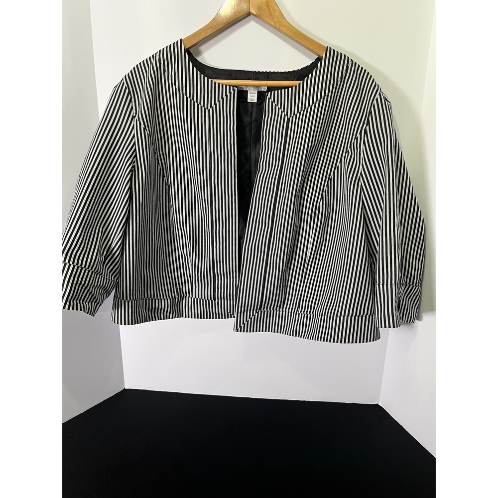 Dressbarn Plus Size 18/20 Black White Stripe Open Front Crop Blazer Jacket A396